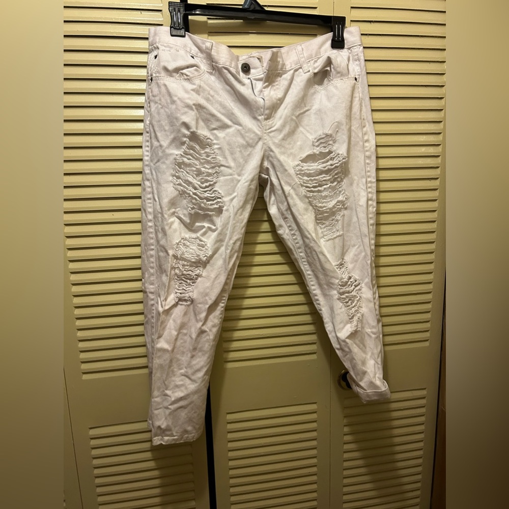 Capris - Picture 2 of 2